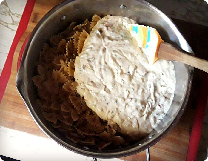 noodles and sauce before mixing