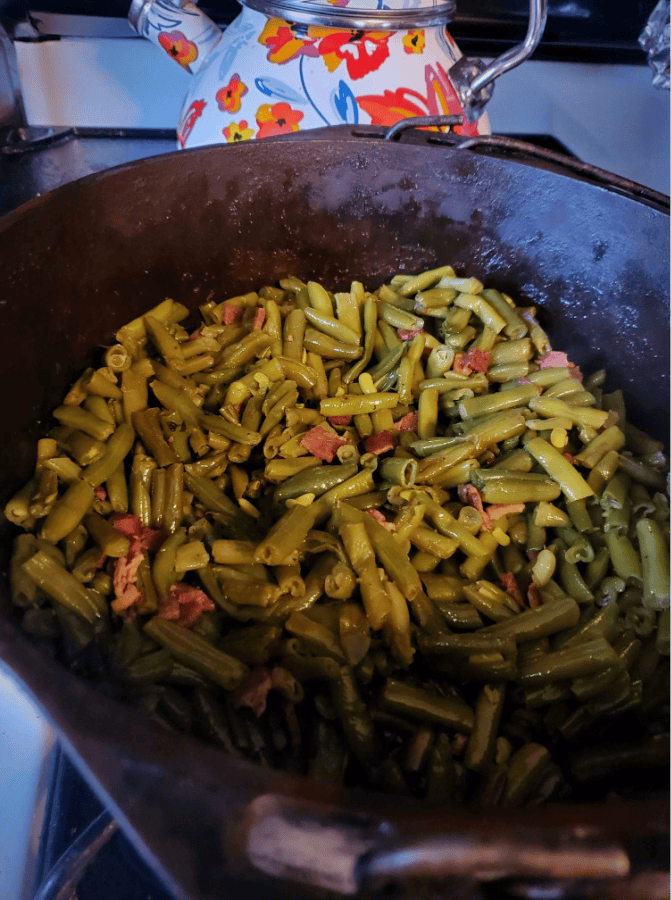 Smothered Green Beans (Southern Style)
